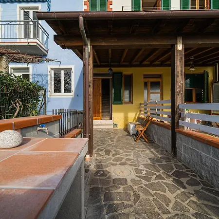 Bellavista A - Goelba Apartman Fetovaia